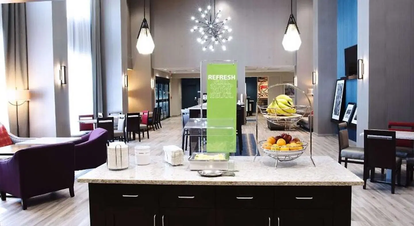 Hampton Inn & Suites Des Moines/Urbandale Restaurant