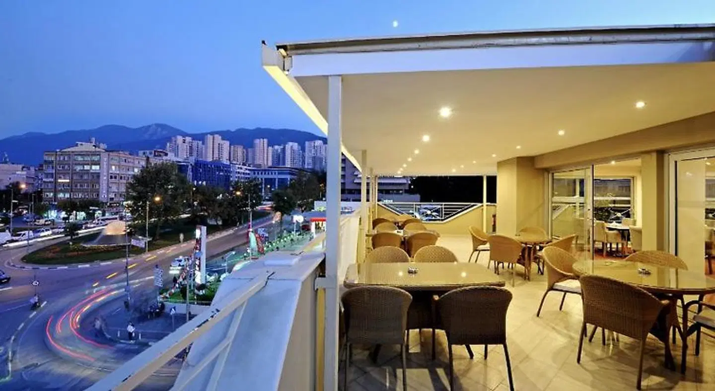 Kardes Hotel Terrasse