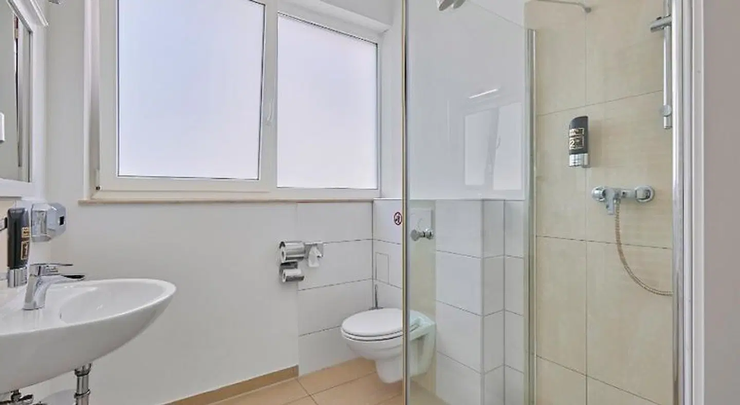 Boardinghotel Centerpoint Badezimmer