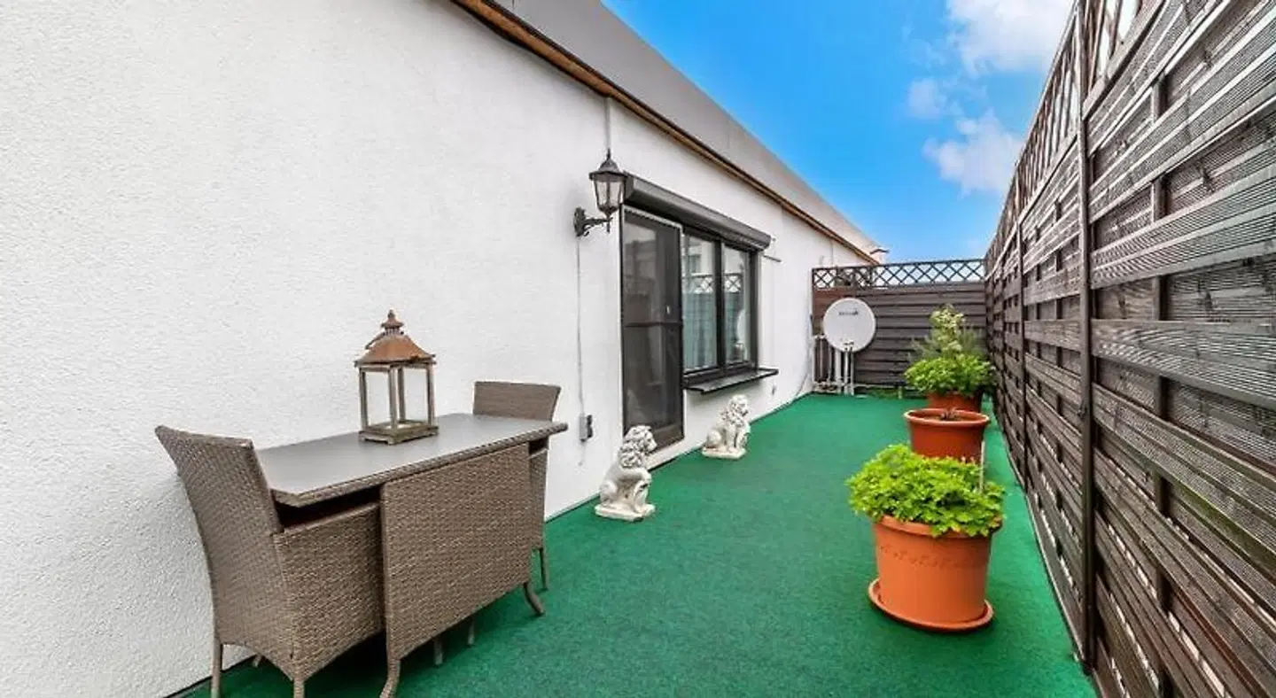 PMC Business Apartments Terrasse