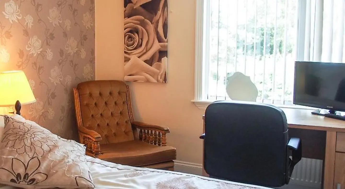 Leaded Light - Guest House ROOM_EXAMPLE