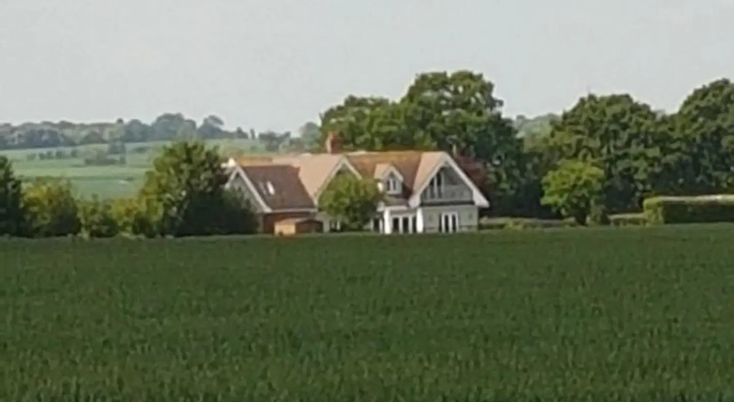Spring Paddocks EXTERIOR