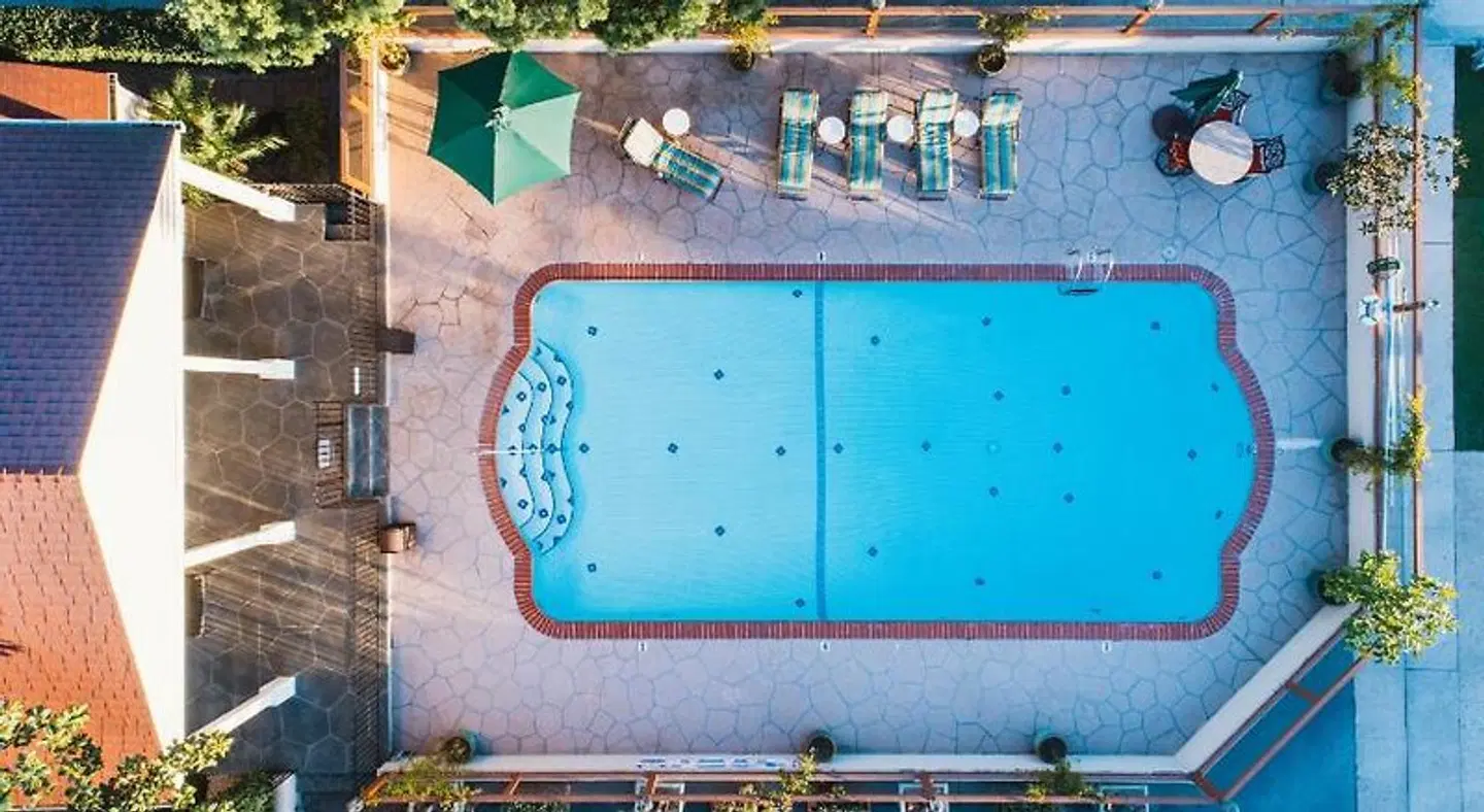 Lavender Inn by the Sea OUTDOOR_POOL