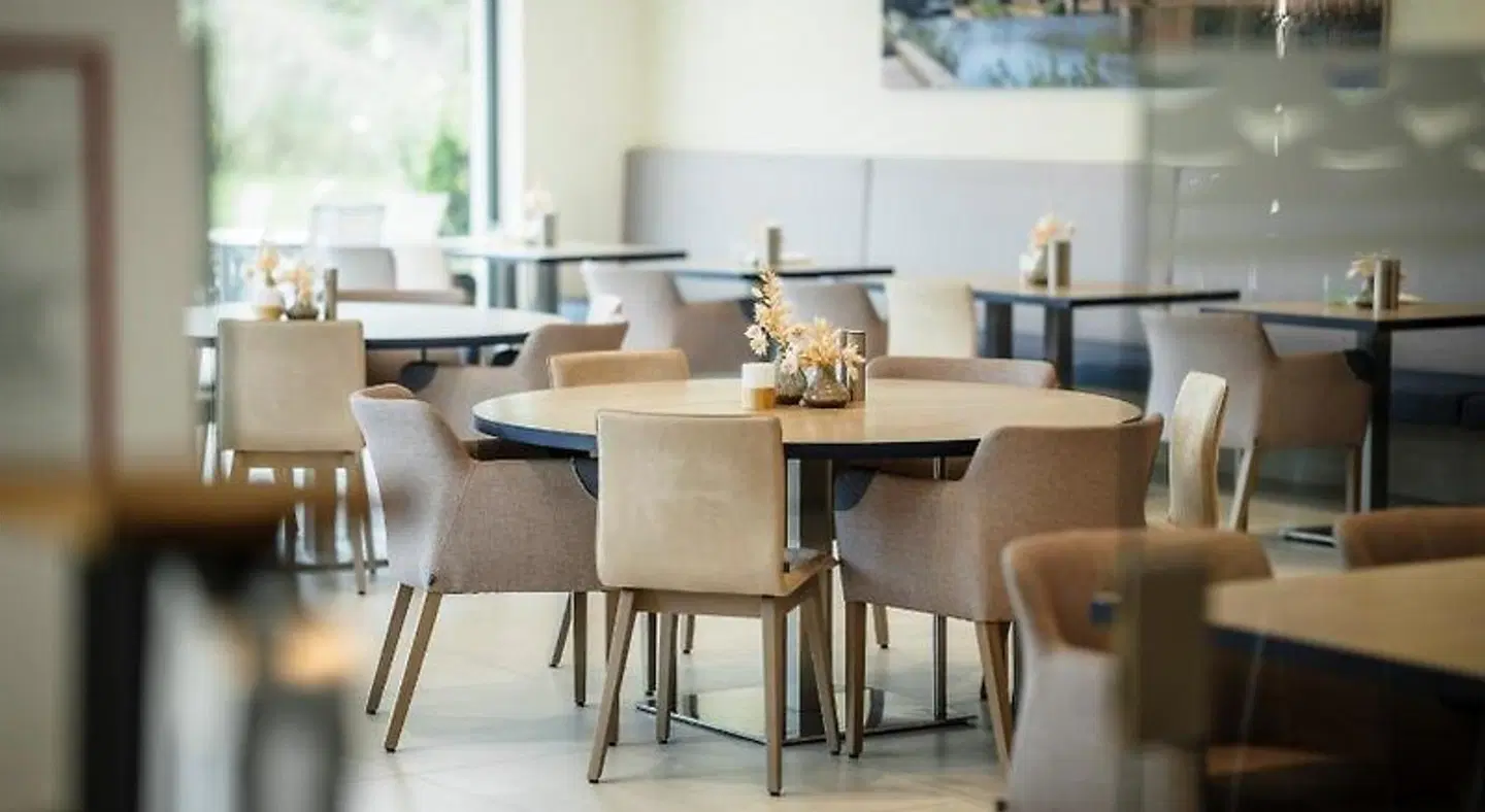 i - PARK Hotel Klingholz Bar