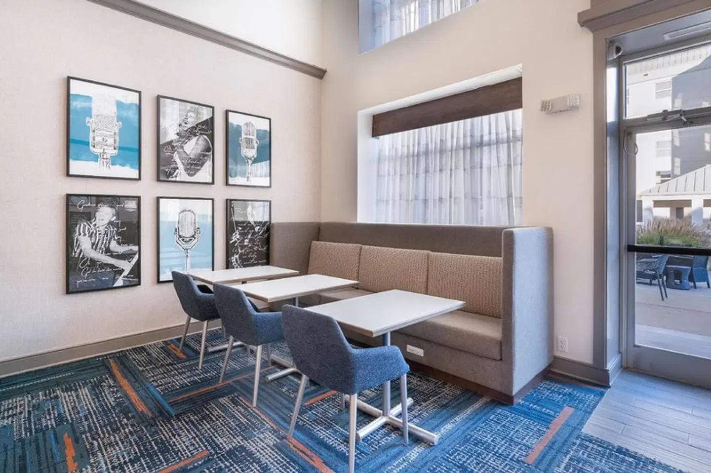 Hampton Inn & Suites Memphis-Shady Grove ROOM_EXAMPLE