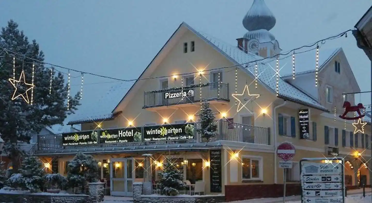 Hotel Wintergarten Aussenansicht