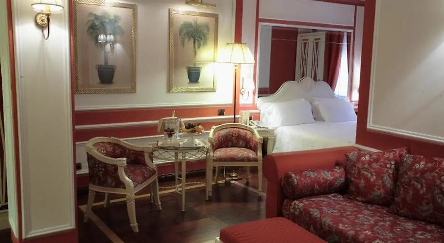 Palazzo Alabardieri ROOM_EXAMPLE