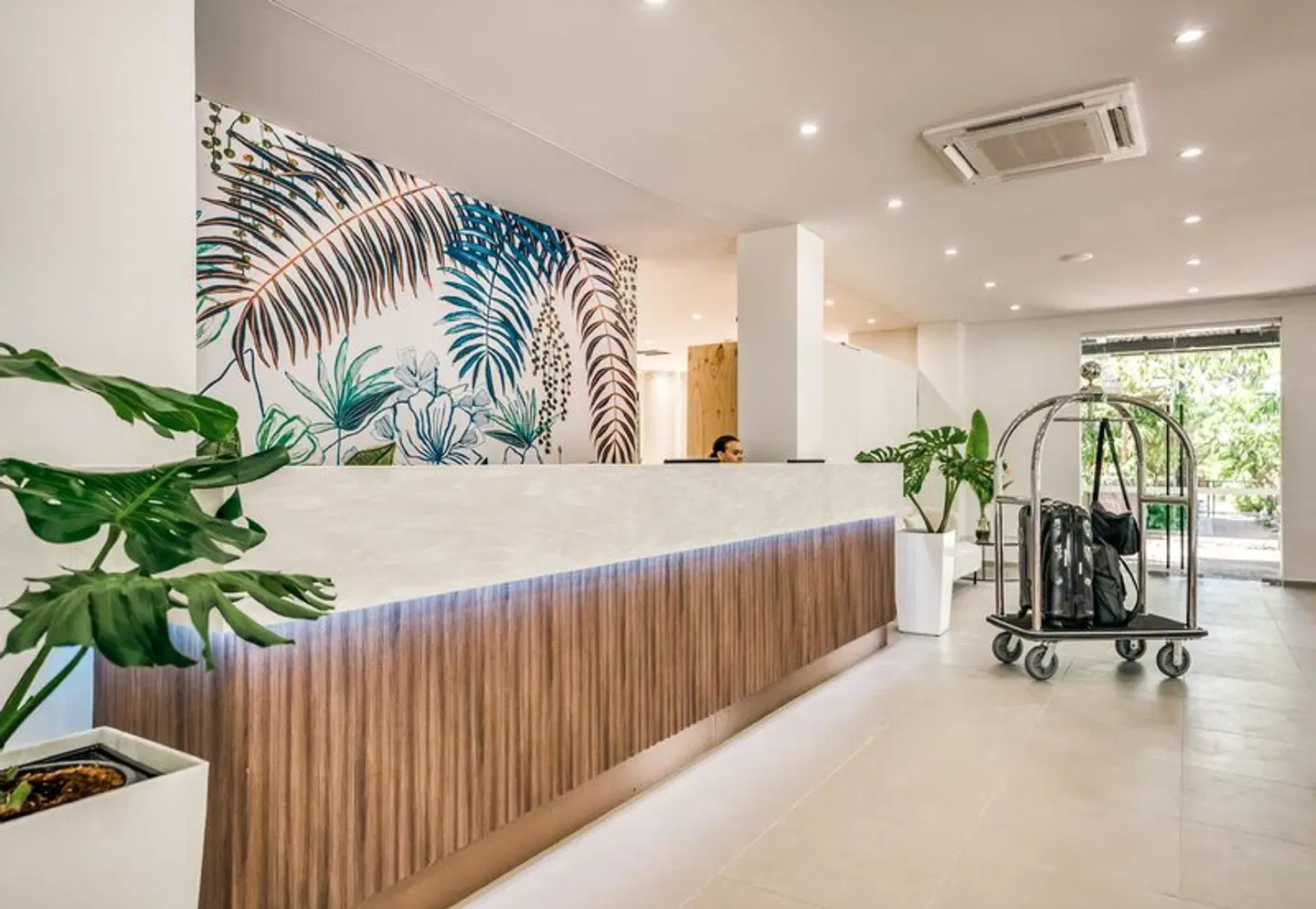 Palms City Resort LOUNGE_LOBBY