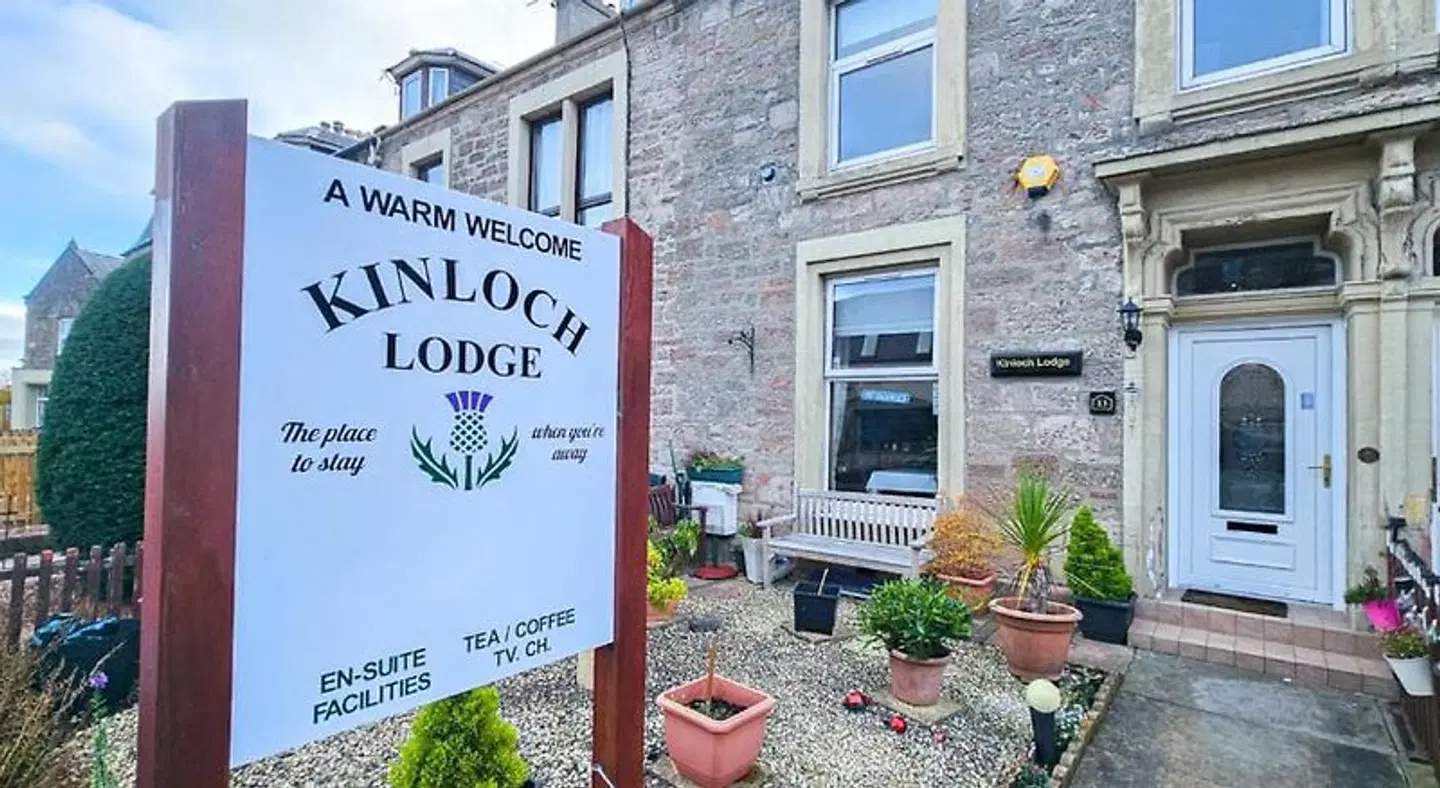 Kinloch Lodge EXTERIOR