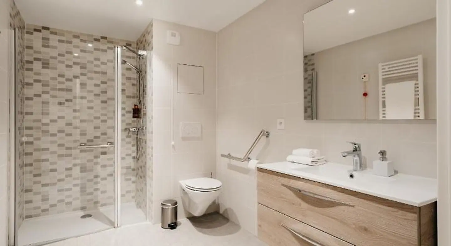 Edgar Suites Levallois - Jules Verne Badezimmer