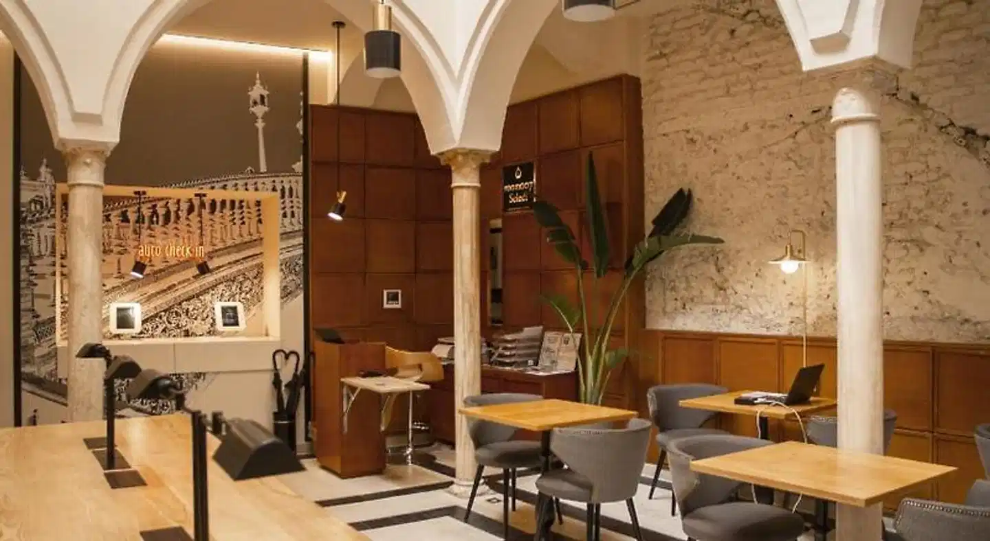 room007 Select Tetuan Lobby