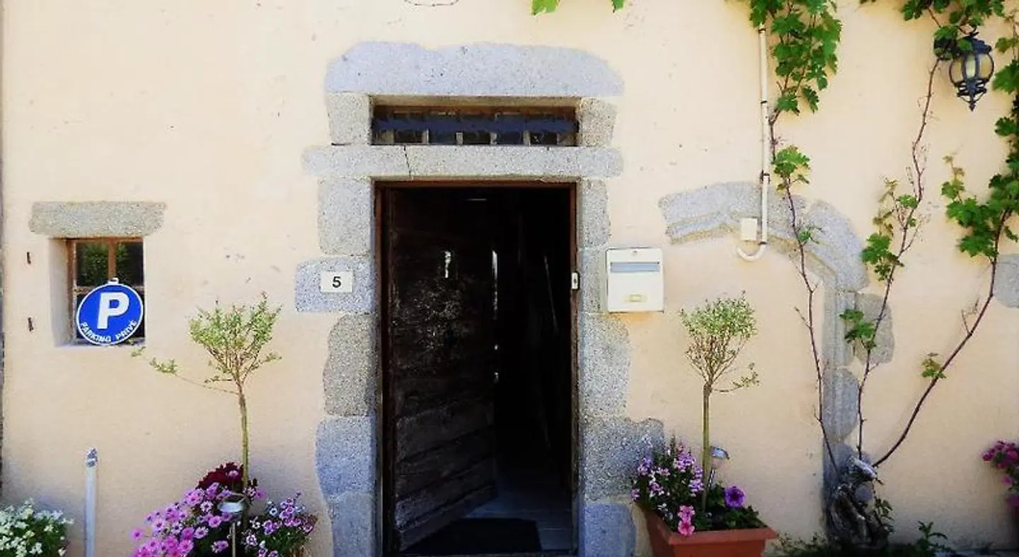 L'Ancien Presbytère EXTERIOR