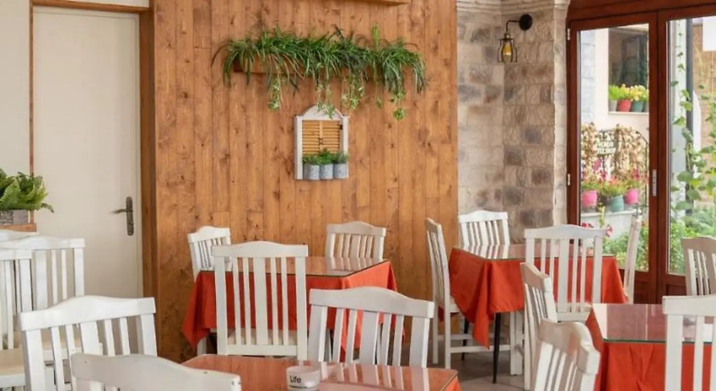 Parthenon Rooms Restaurant