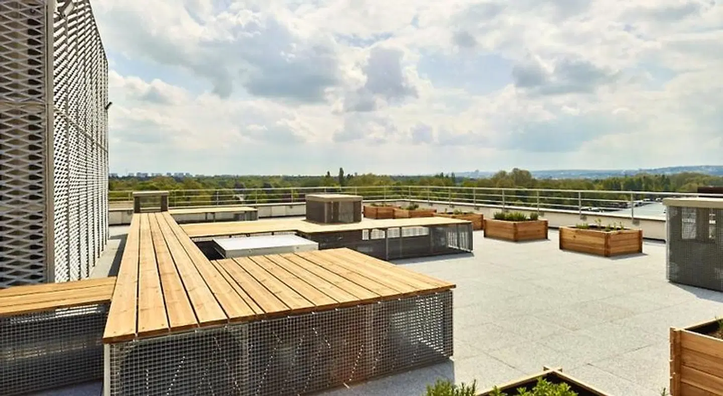 Zenao Appart'hôtels Suresnes Strand