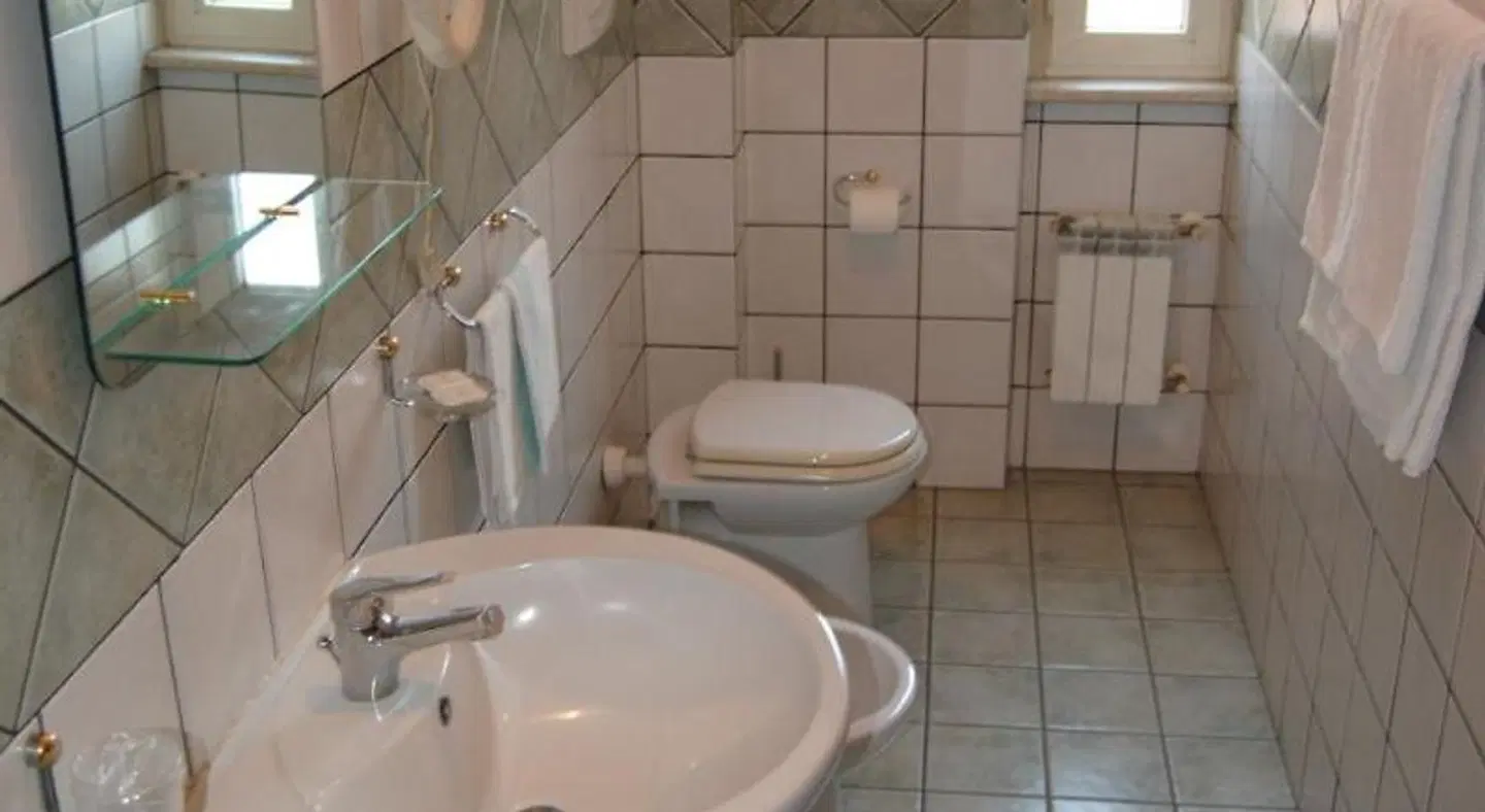 Nespolo D'Oro Badezimmer