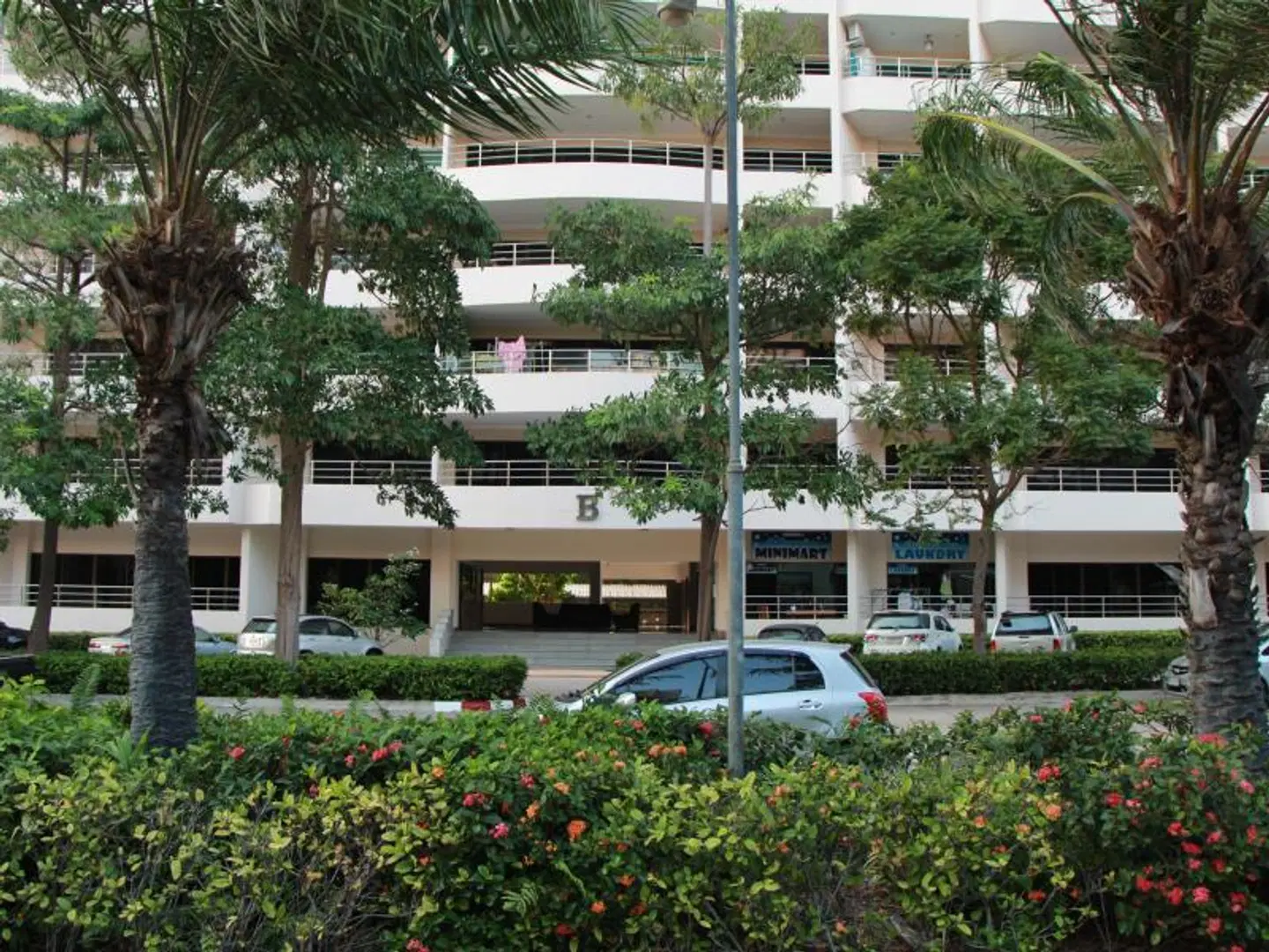 View Talay 3 Beach Apartments EXTERIOR