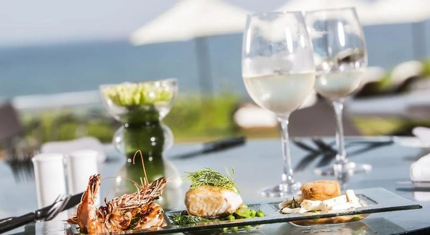 Beverly Hills Hotel Restaurant