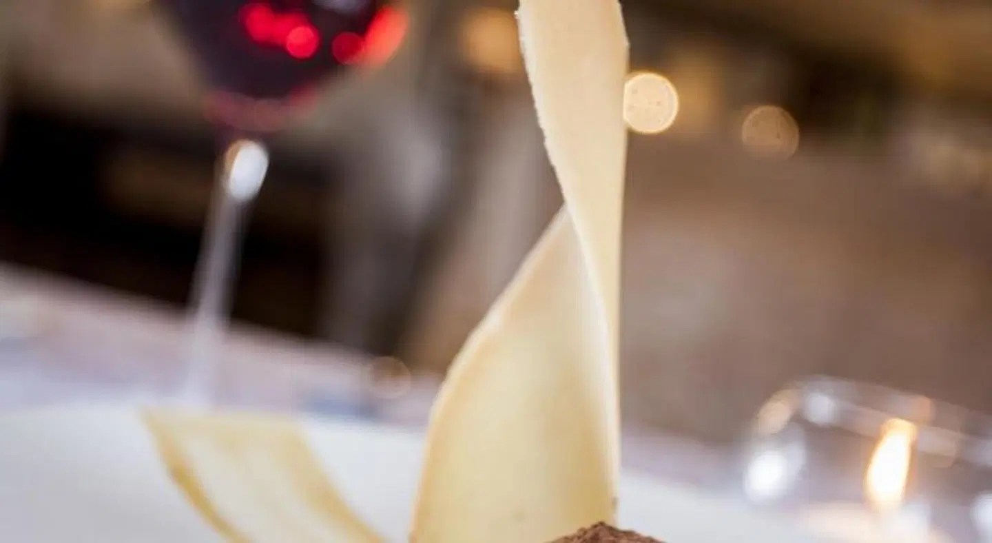 Beverly Hills Hotel ROOM_EXAMPLE