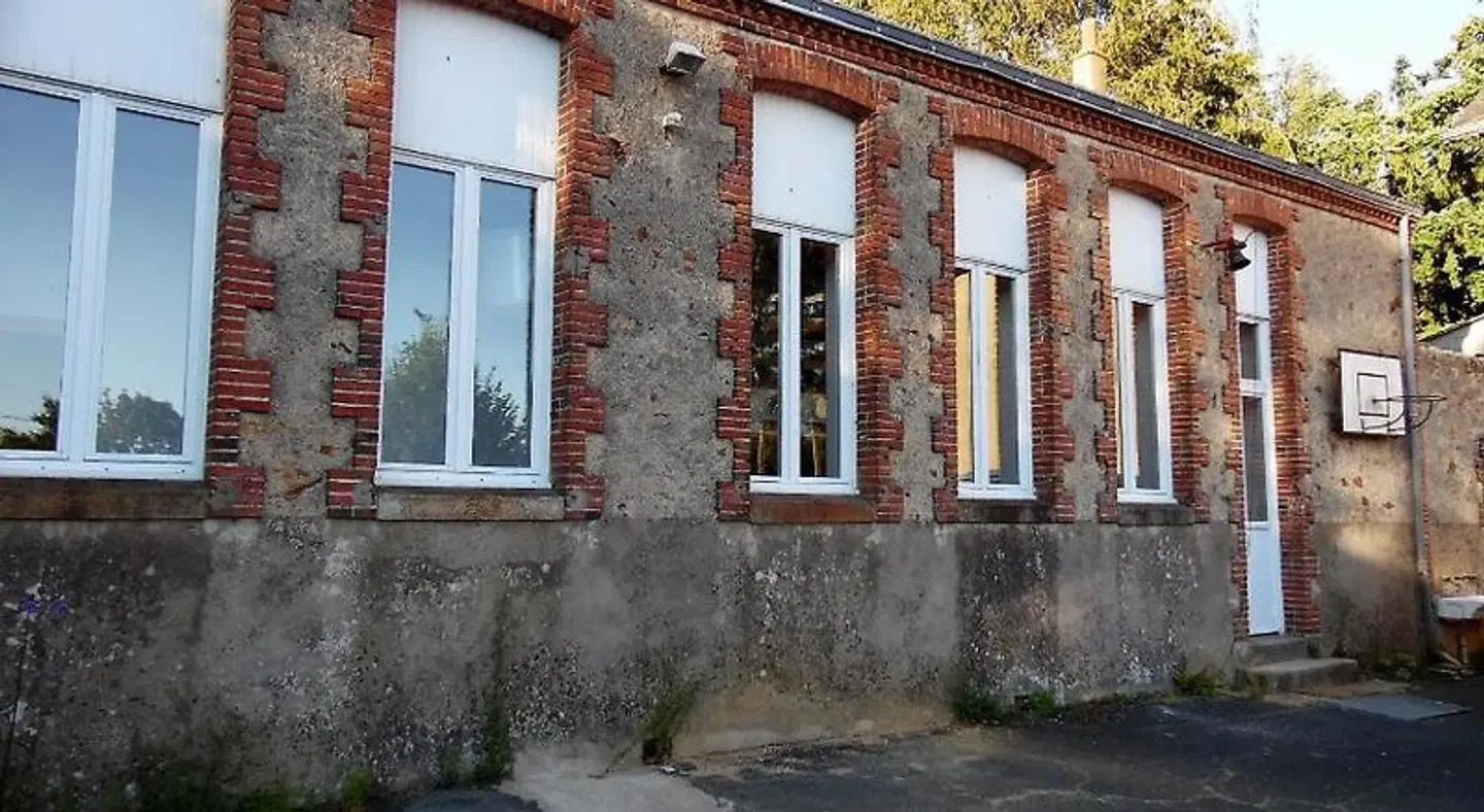 L'École Buissonnière EXTERIOR