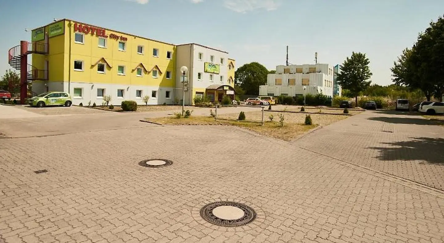 City Inn Magdeburg EXTERIOR
