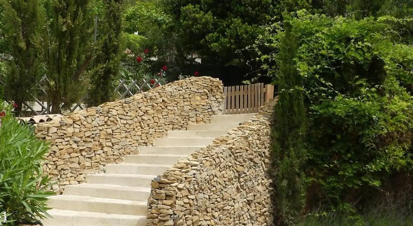 La Calanque du Boucharel Garten