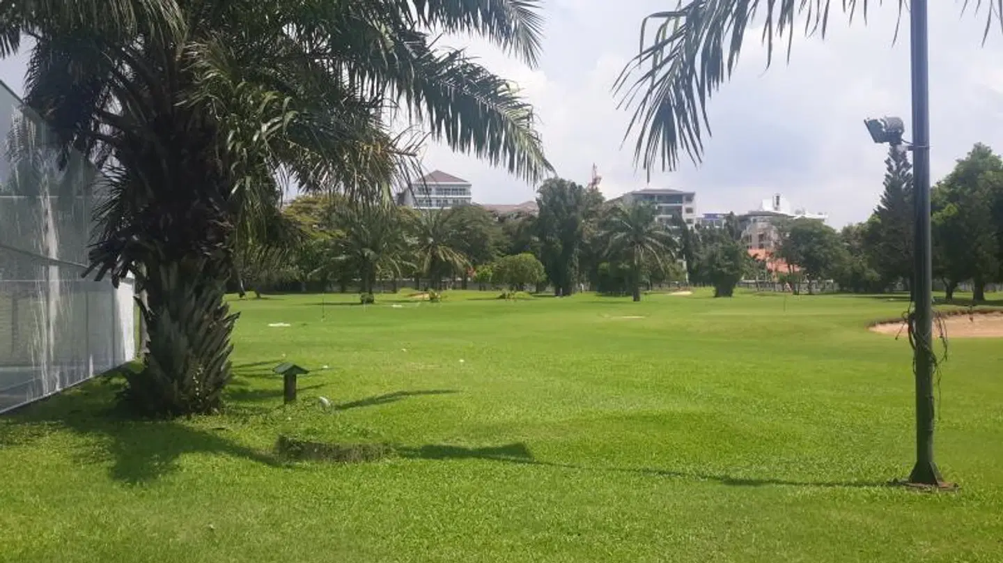 Butterfly Garden, A Boutique Residence Garten