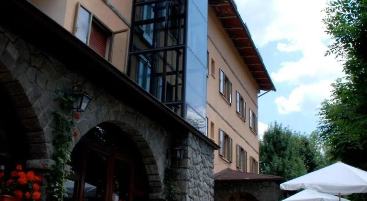 Bucaneve EXTERIOR