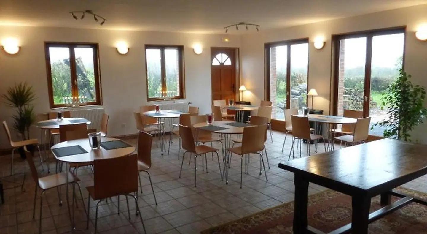 Hôtel Les Charmilles de Mormal Restaurant