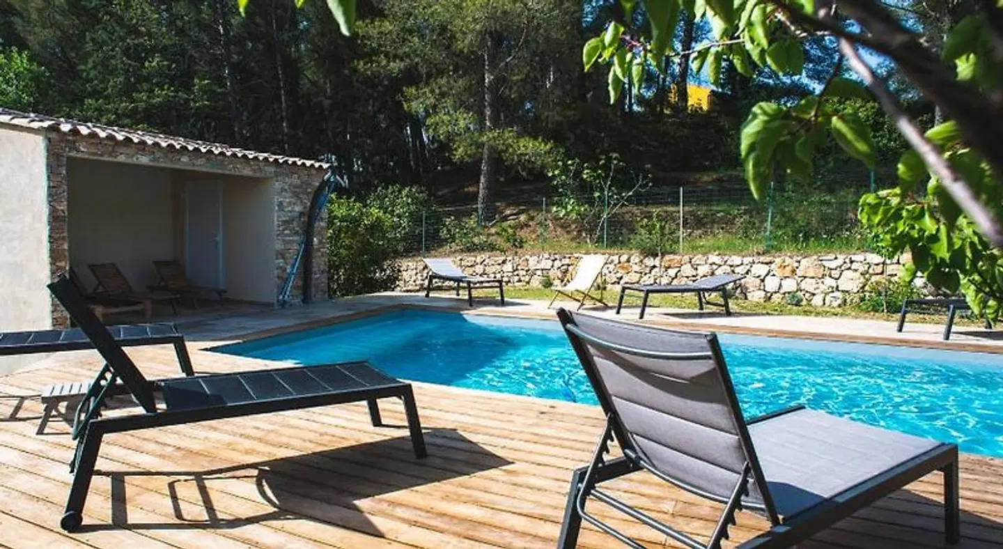Les Manaux en Provence OUTDOOR_POOL