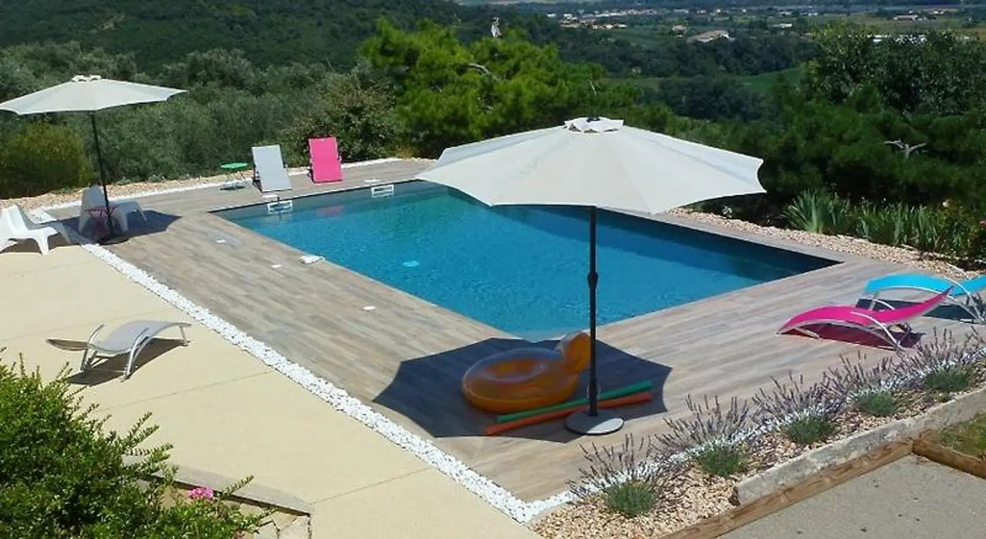 B&B L'Escalade en Luberon OUTDOOR_POOL