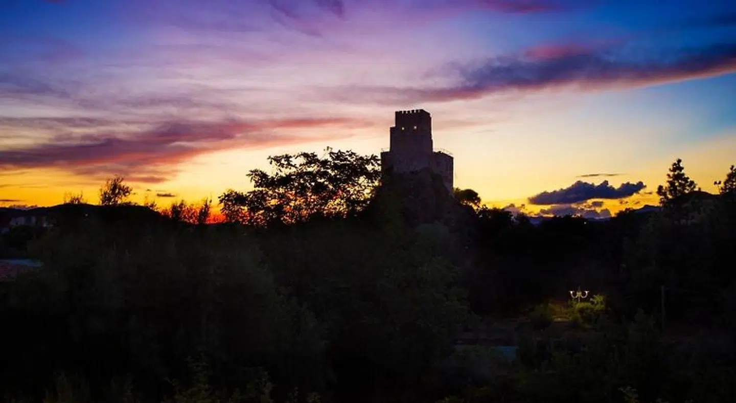 Castello Malicas LANDSCAPE