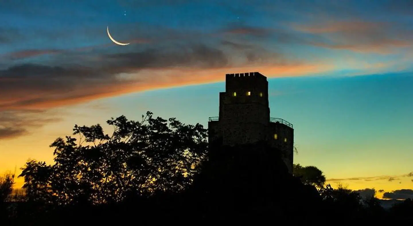 Castello Malicas LANDSCAPE