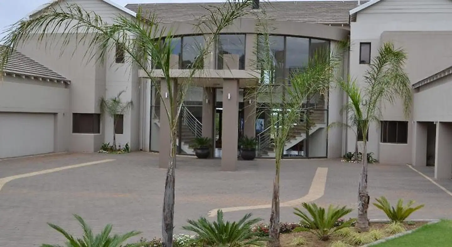 Dante Deo Guesthouse EXTERIOR