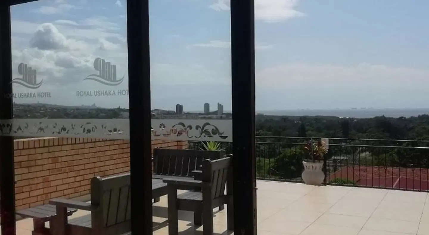 Royal Ushaka Hotel Morningside Terrasse