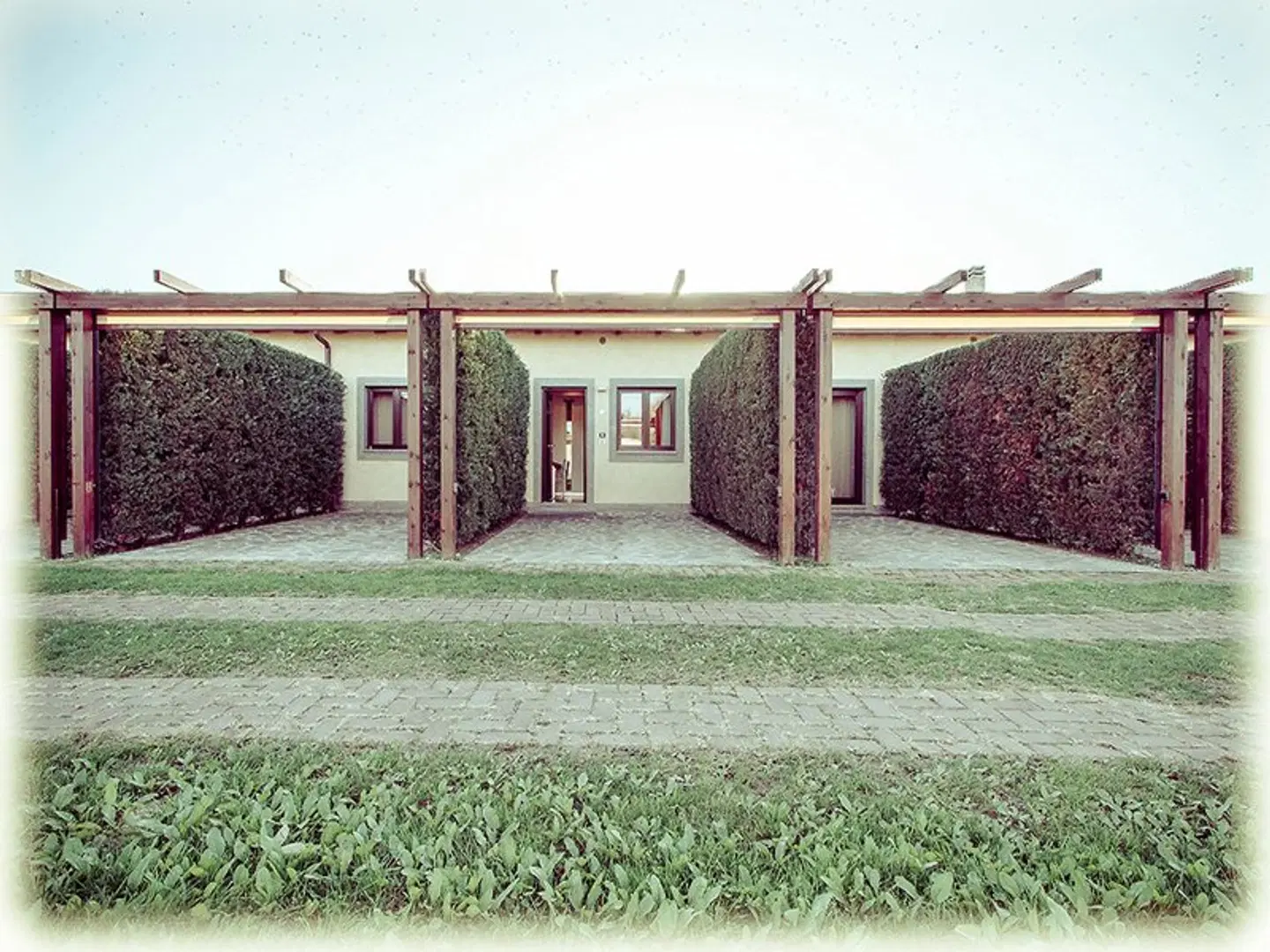 All Ways Garden Hotel & Leisure EXTERIOR
