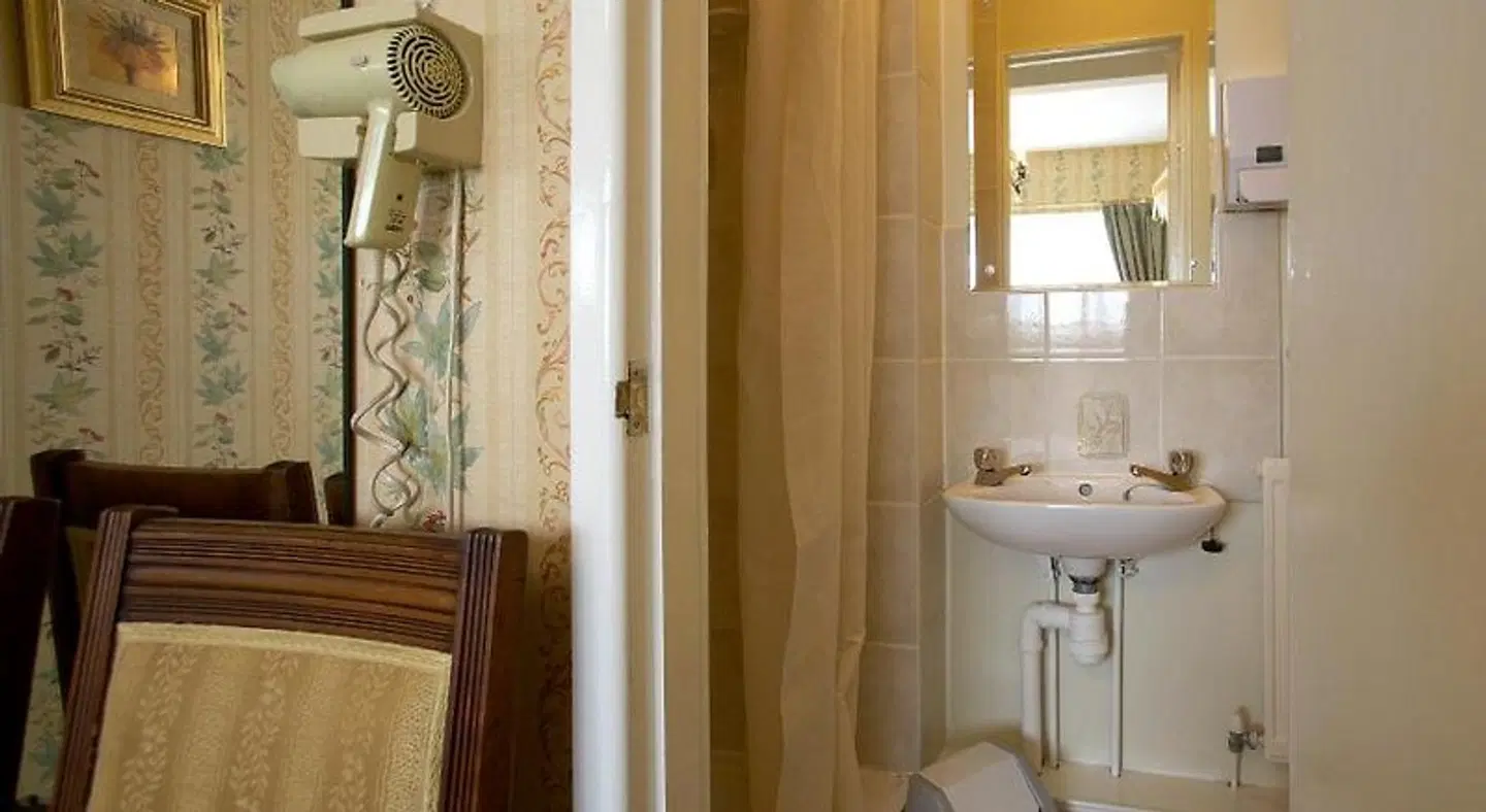 Moonraker House Badezimmer