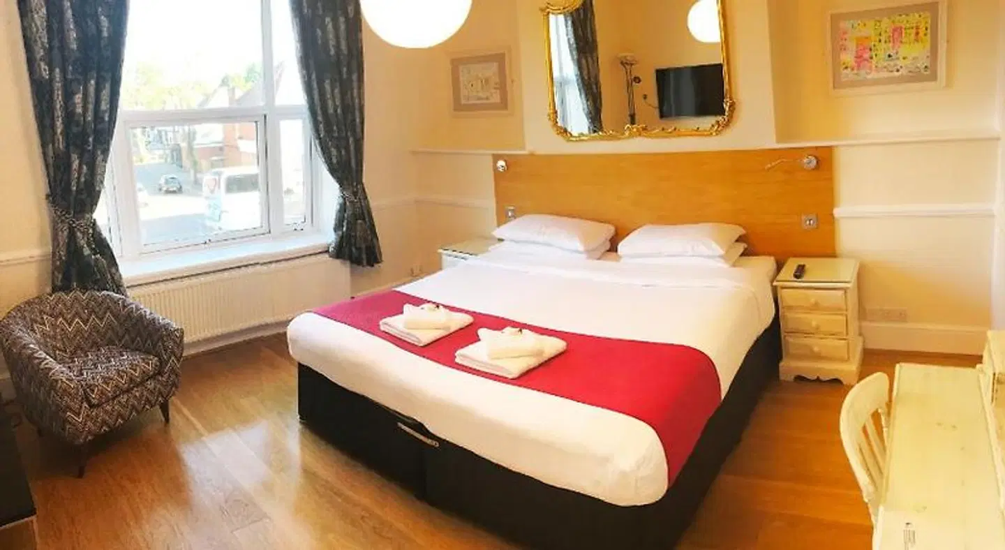 Gidea Park Hotel ROOM_EXAMPLE