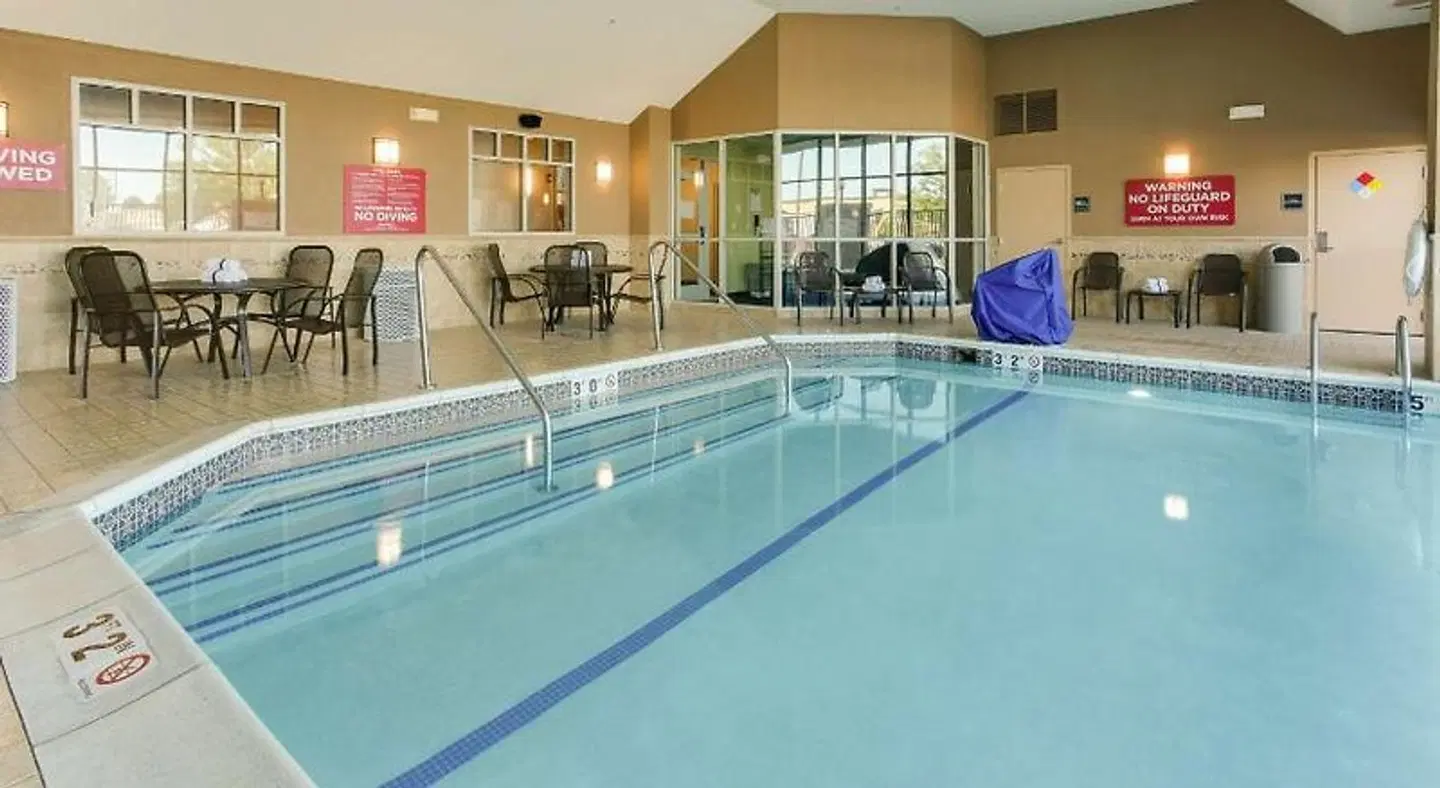 Drury Inn & Suites West Des Moines Hallenbad