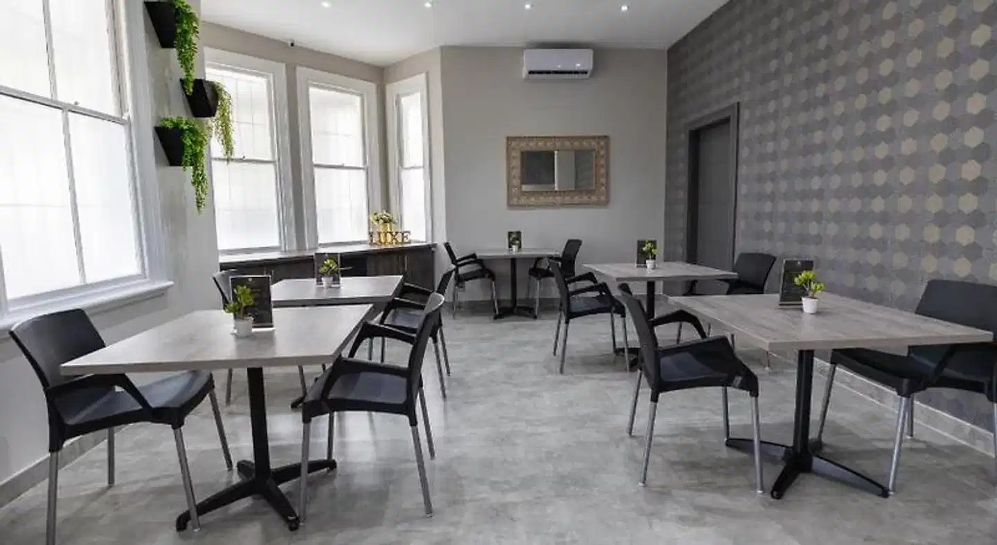 Luxe Suites Boutique Hotel Restaurant