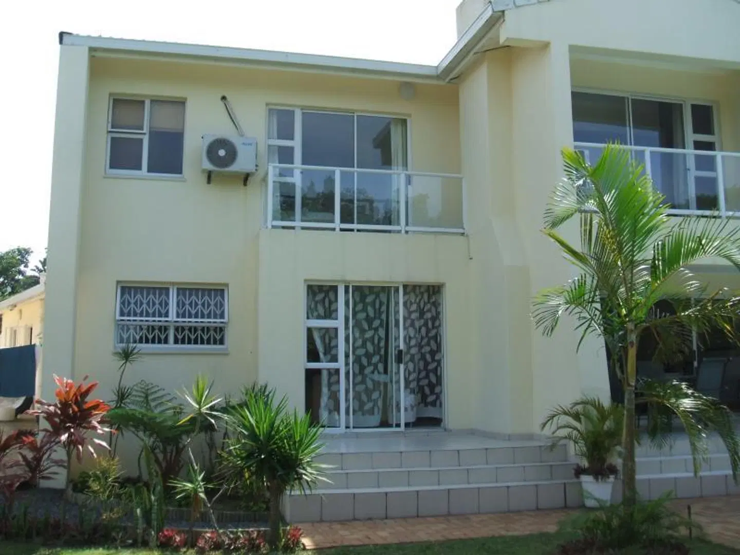Ridgesea Guest House EXTERIOR