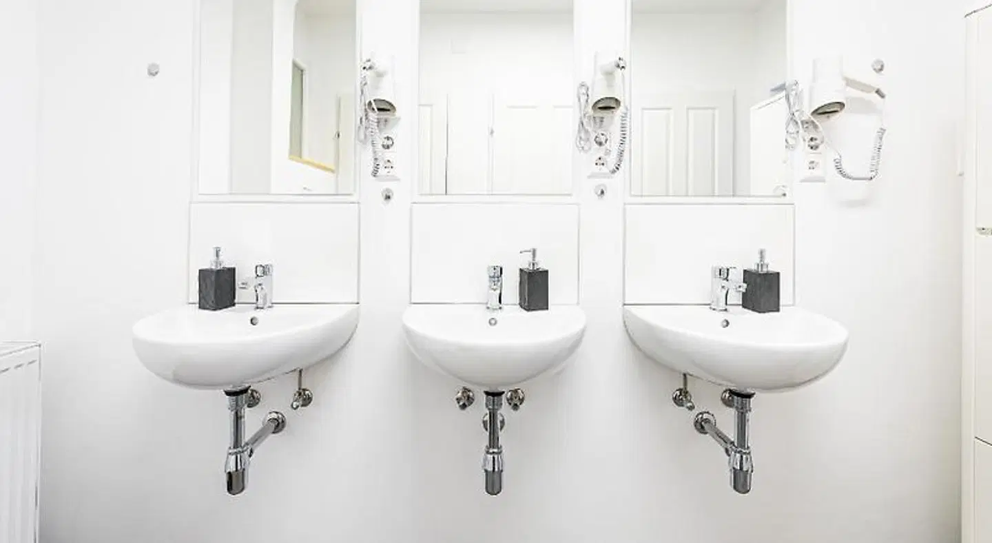 Space Home Apartment - City Center Badezimmer