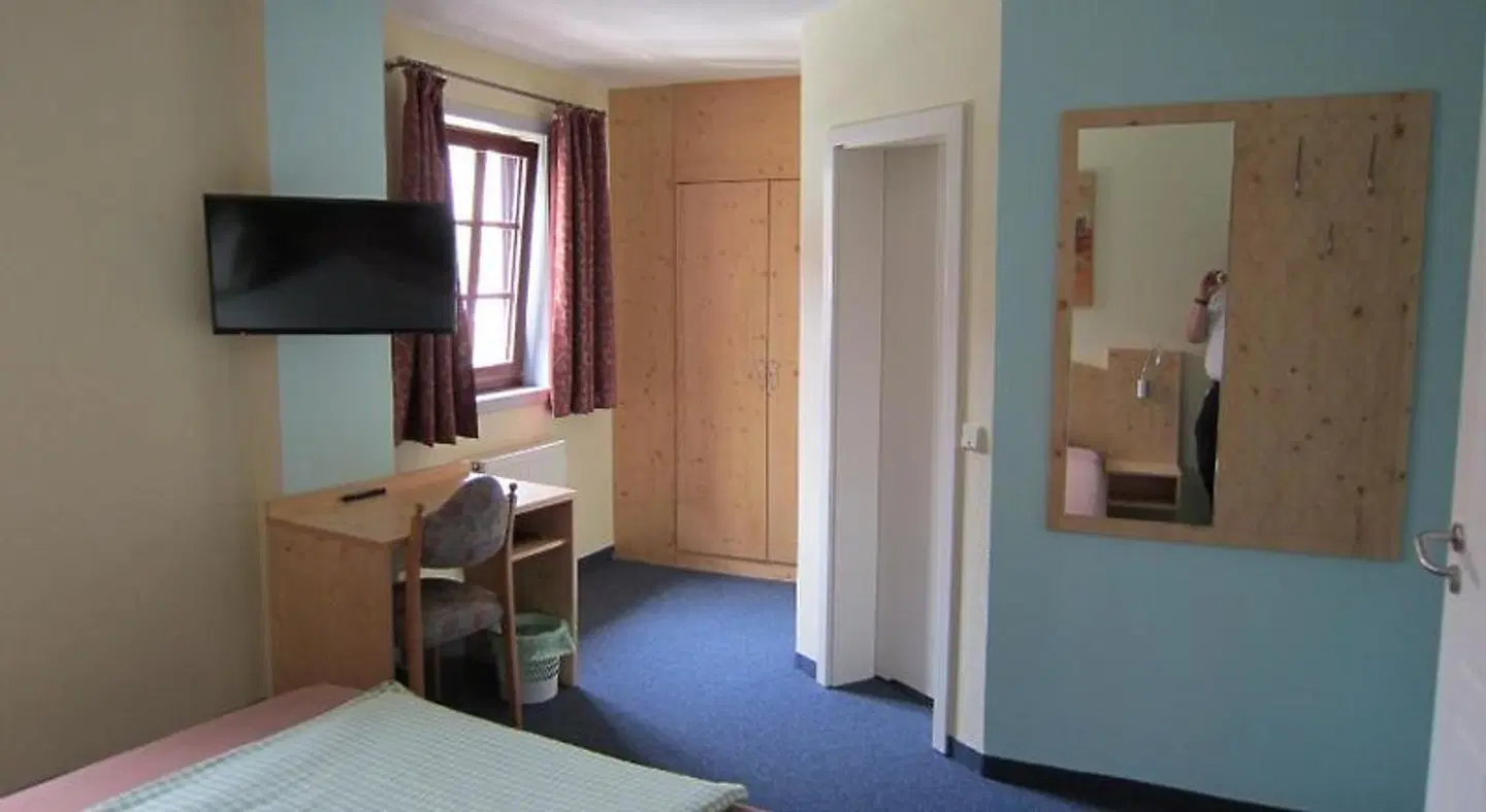 Hotel Zum Schwarzen Bär ROOM_EXAMPLE