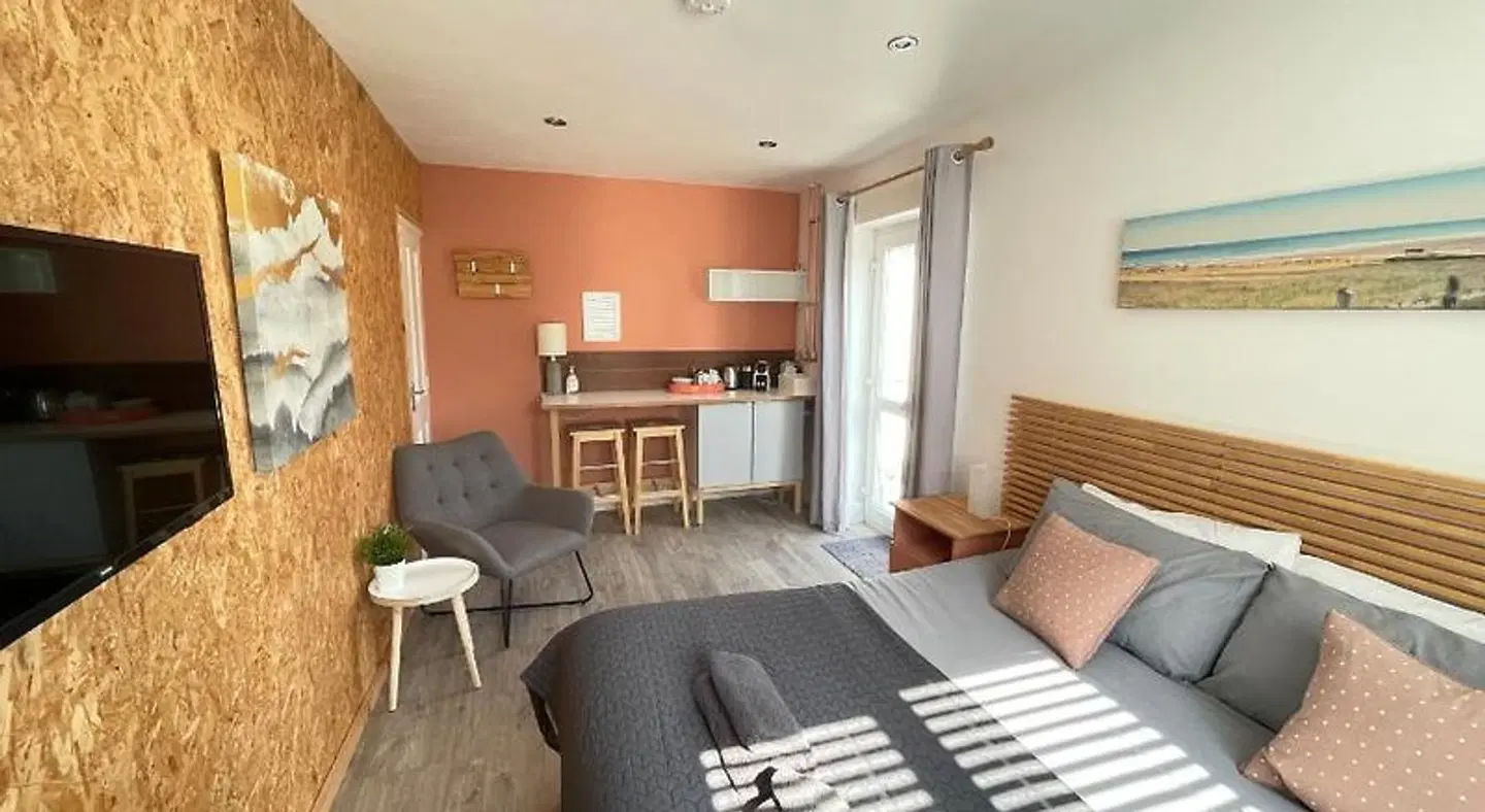 Thistledene ROOM_EXAMPLE