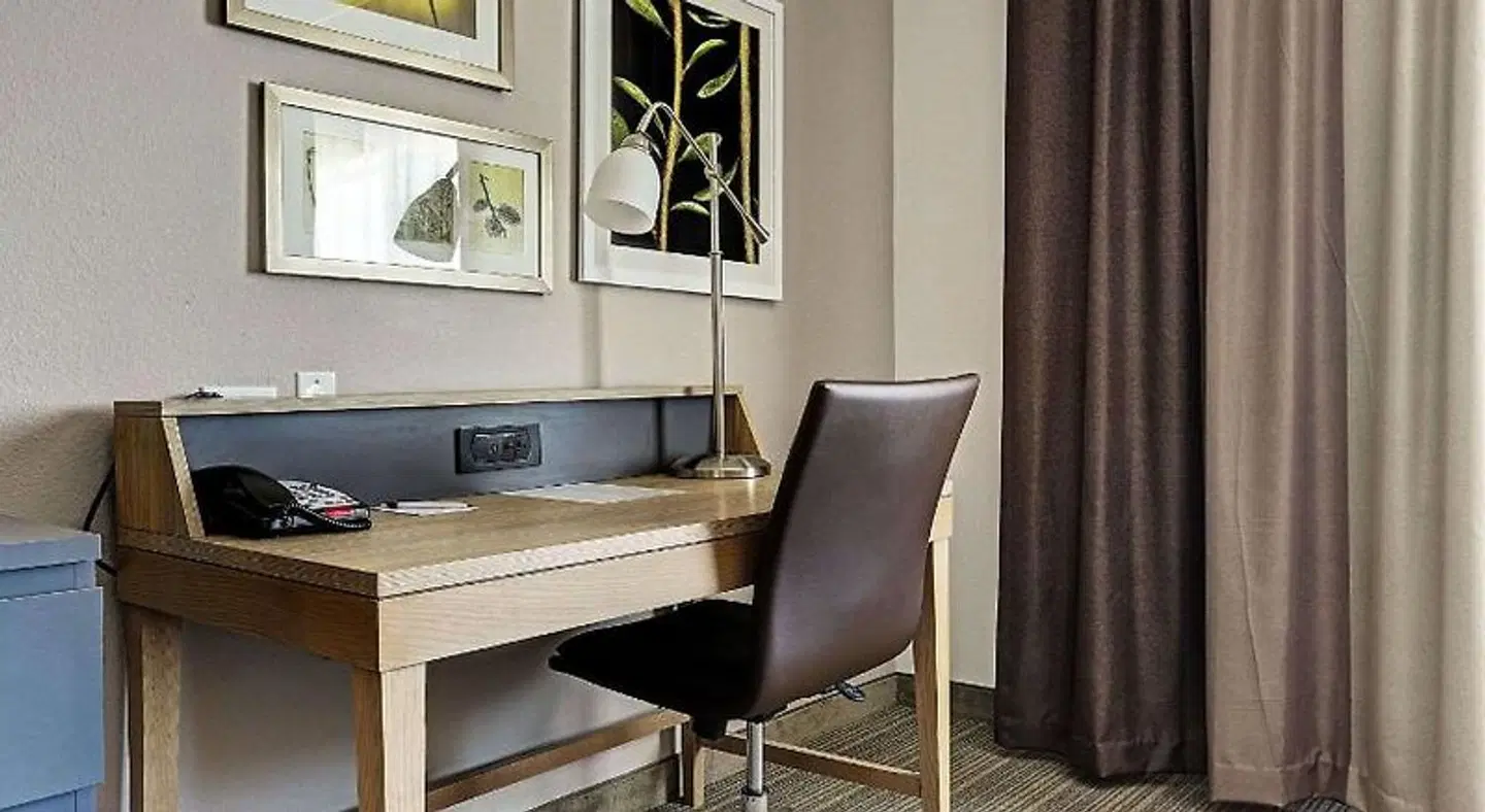 Quality Inn & Suites Houston Westchase-Westheimer ROOM_EXAMPLE