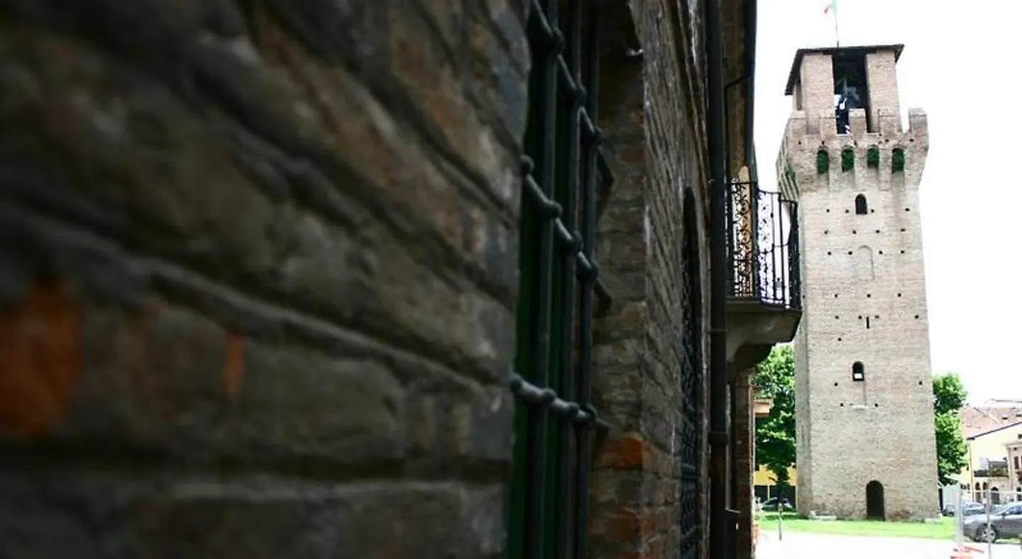 B&B La Torre a Revere EXTERIOR