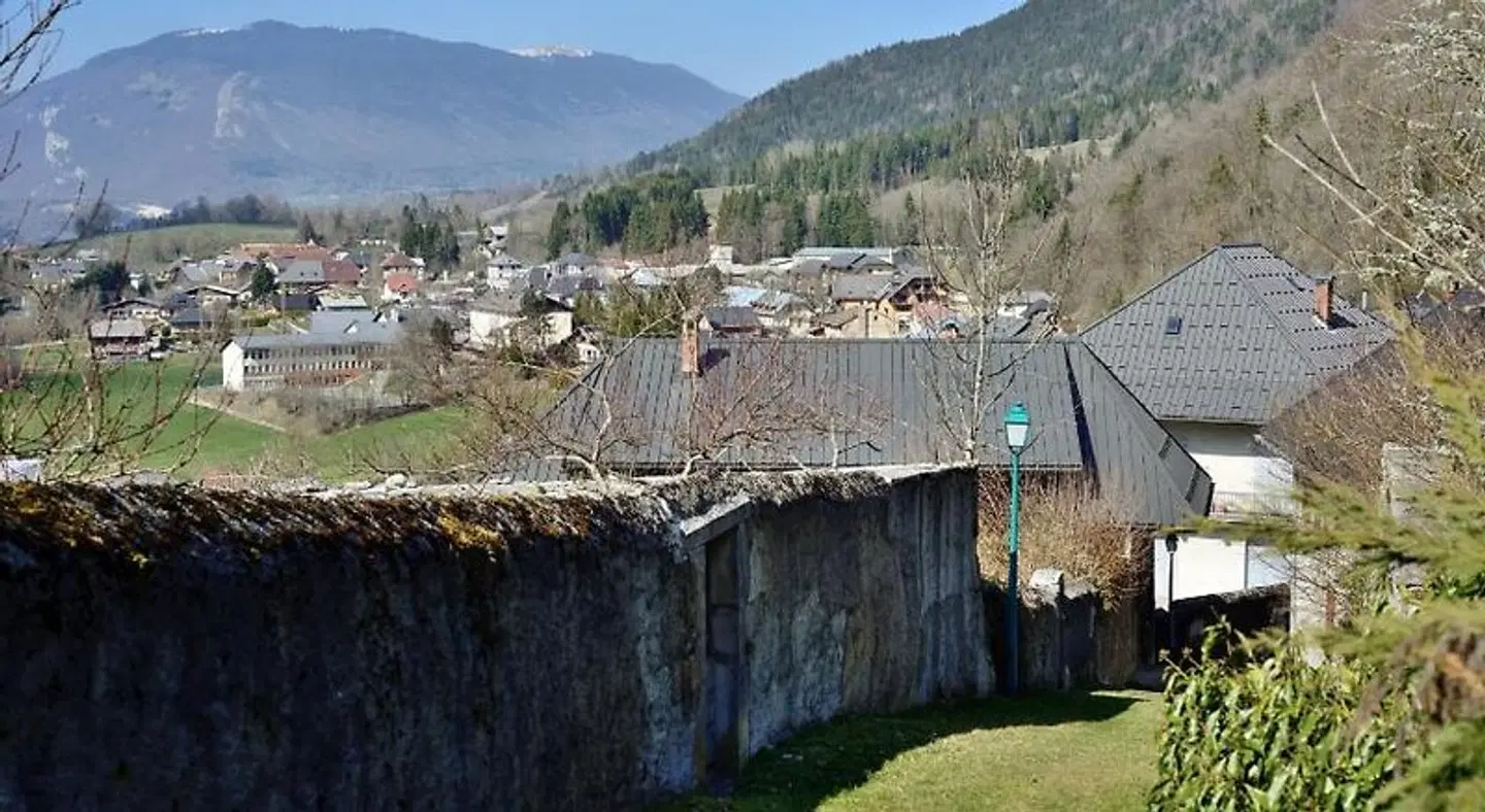 Refuge du Vieux Bourg EXTERIOR