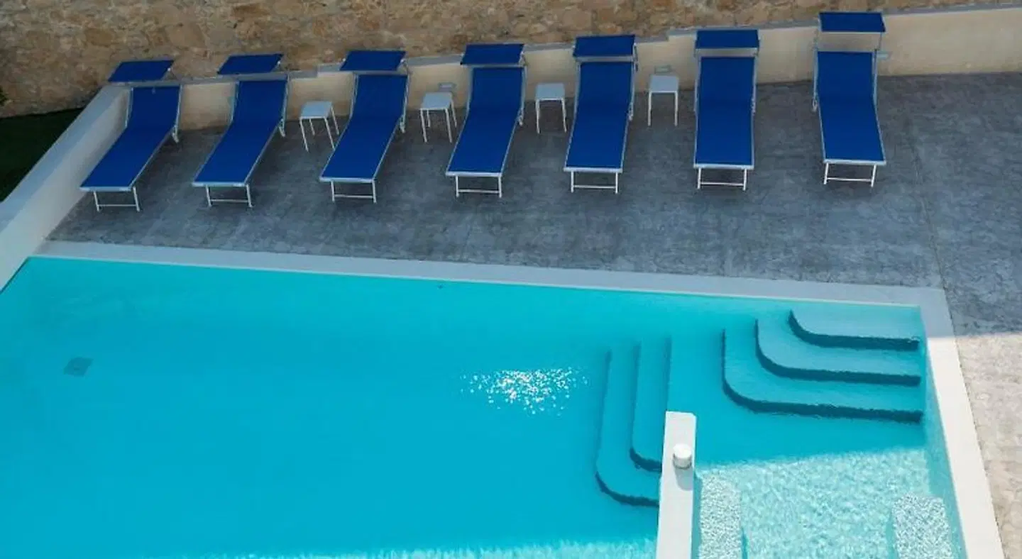 Villa Vani Guest House Hallenbad