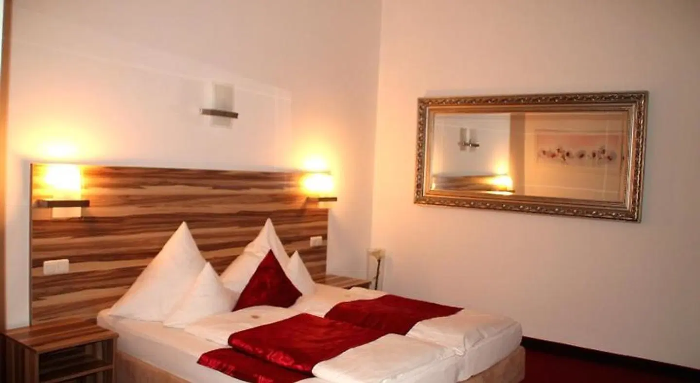 Bruckertshof Hotel ROOM_EXAMPLE