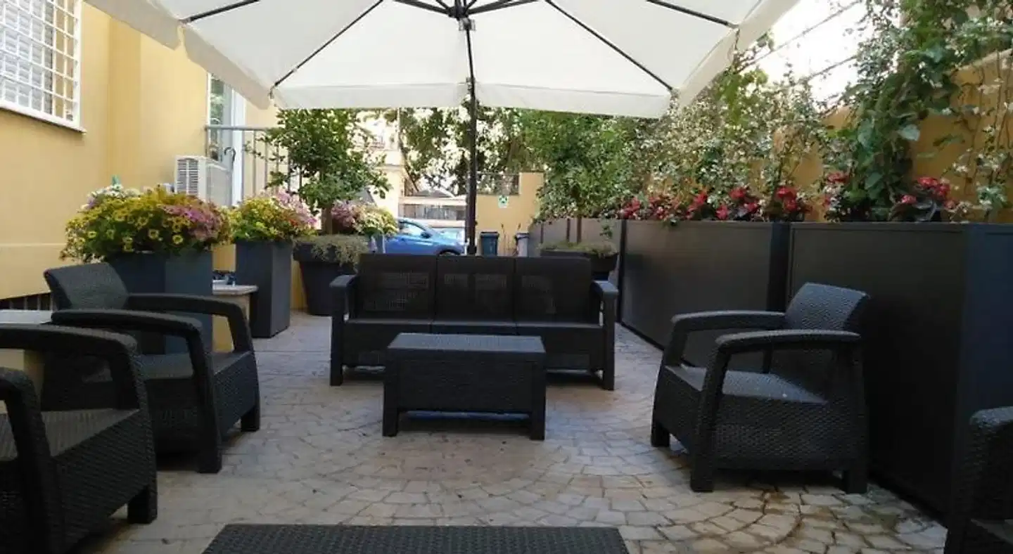 ASTORIA GOLDEN GATE Terrasse