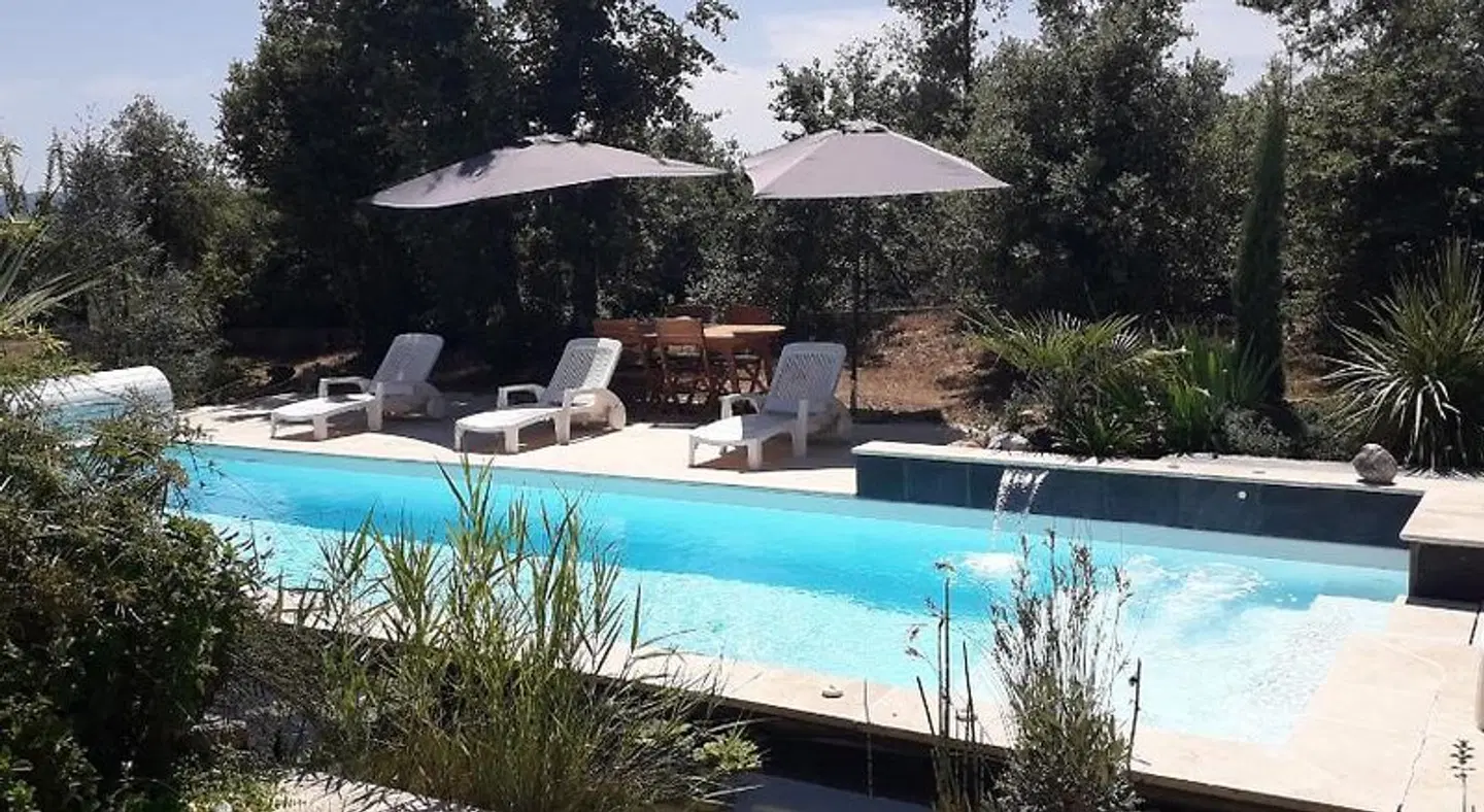 La Villa Provencale OUTDOOR_POOL